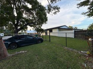553 SW 6th Ct, Florida City, FL 33034