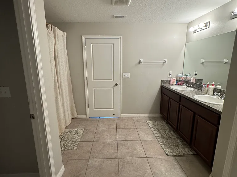 1762 Broad Winged Hawk Dr — Photo 19