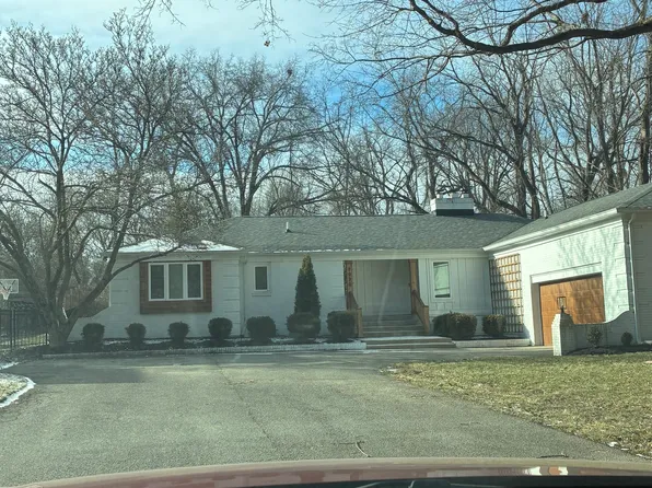 7920 Spring Mill Rd, Indianapolis, IN 46260