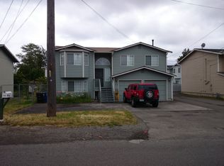 6318 32nd Ave S, Seattle, WA 98118