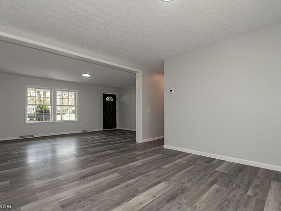 4th image of 3417 N Myers Rd
