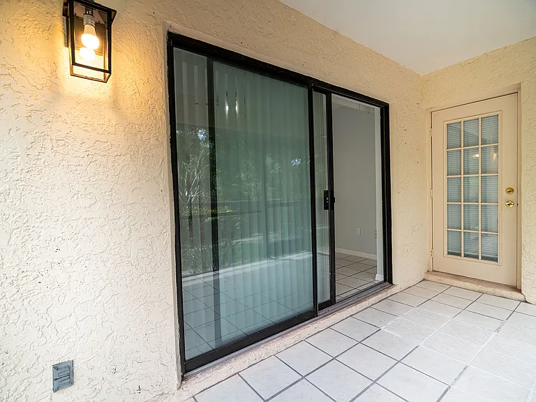 5254 Treetops Dr — Photo 26