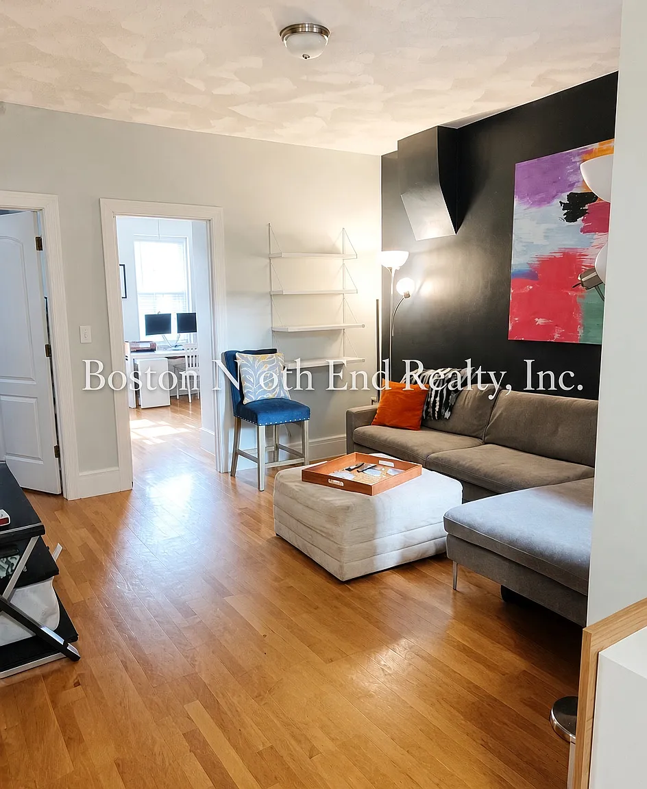 2 bed, 1.5 bath, 900 sqft, $3,800 — Photo 4