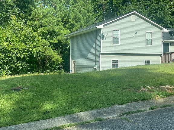 3rd image of 225 Emma Gilley Dr