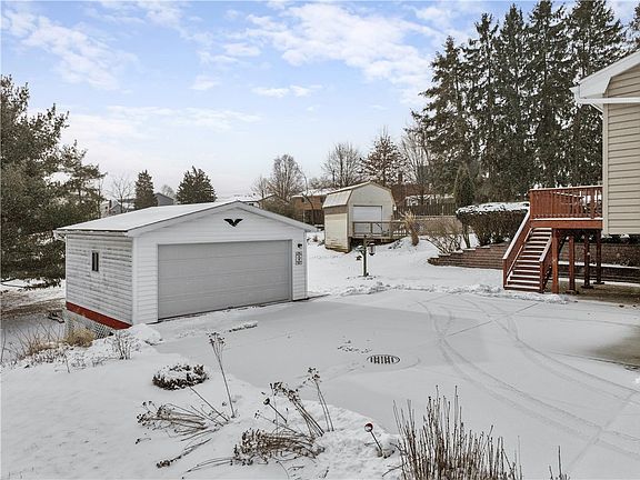 4th image of 4304 Paradise Dr