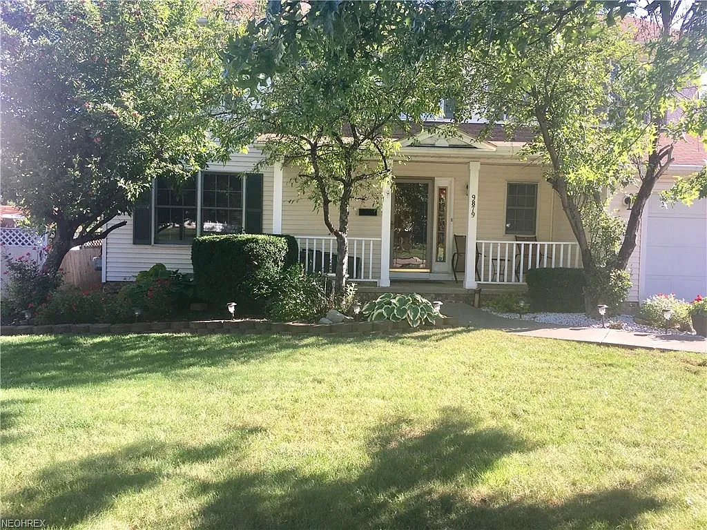 9879 Kingsbury Blvd photo 1