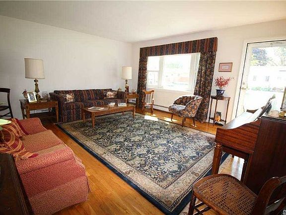 5th image of 57 Lukens Ave