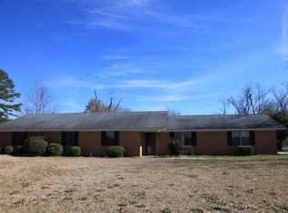 303 Dewey McGlamry Rd, Fitzgerald, GA 31750