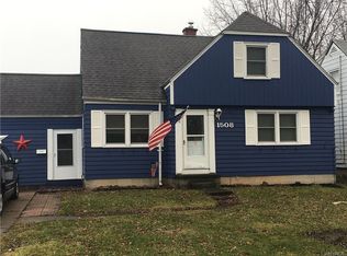 1508 Love Rd, Grand Island, NY 14072