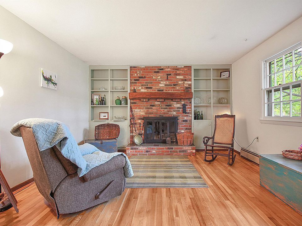 13 Meadow Drive, Springfield, VT 05156 Zillow