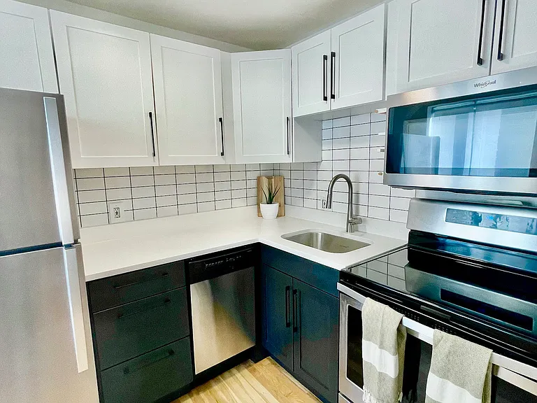 2480 W Caithness Pl #2 — Photo 11