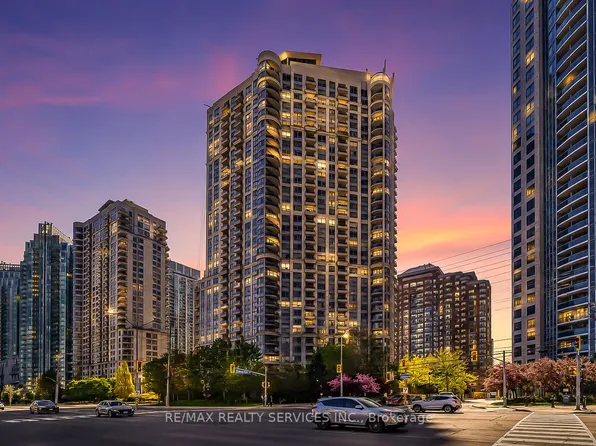 310 Burnhamthorpe Rd W #1711, Mississauga, ON L5B 4P9
