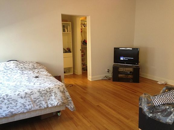 3rd image of 4107 N Damen Ave APT 3