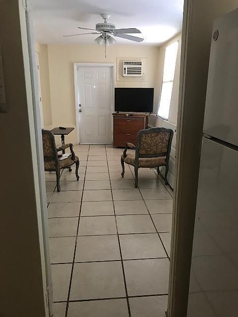 2nd image of 2470 NE 135th Ter