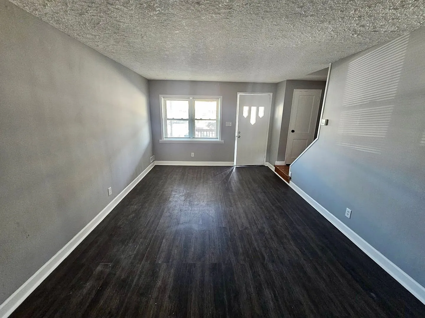 3 Bedroom Dundalk Townhome — Photo 2