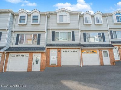 20 Michael Ct, Staten Island, NY, 10308