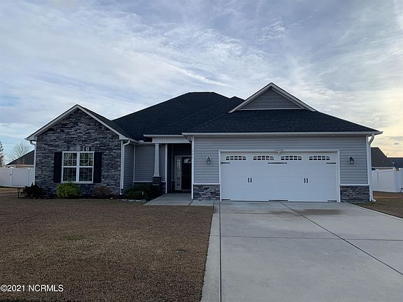 2nd image of 221 Copper Creek Dr