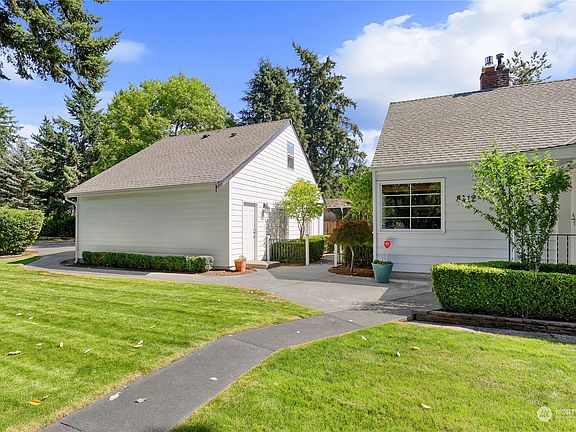 2nd image of 8412 Veterans Drive SW