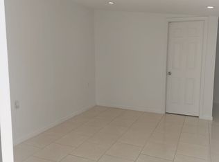 124 Apache St, Lehigh Acres, FL 33936