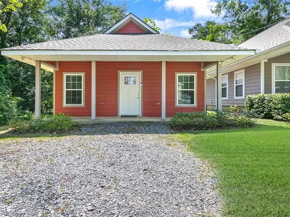 925 Poplas St, Bogalusa, LA 70427
