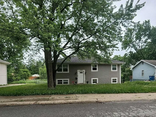 18309 E Cheyenne Dr, Independence, MO 64056