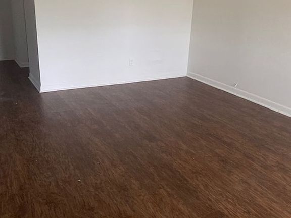 5th image of 4305 Anson Dr