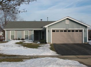 640 Claymont Ct, Algonquin, IL 60102