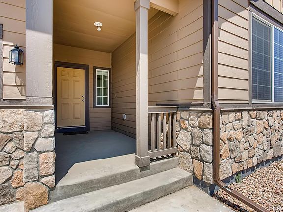 3rd image of 909 W Union Ave