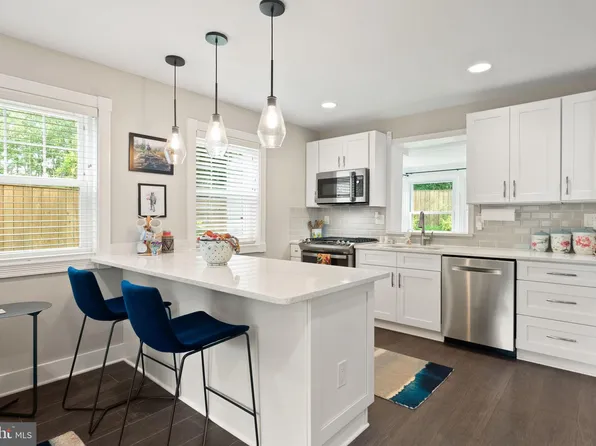23 Mount Vernon Ave, Alexandria, VA 22301