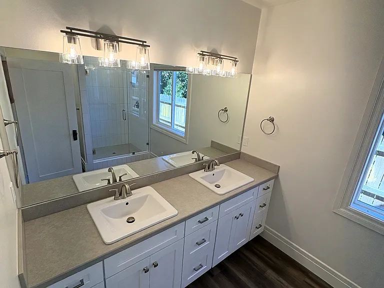 10435 Telegraph Master Bathroom Vanity_07072026