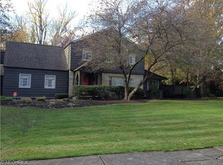 241 Overlook Dr NE, Warren, OH