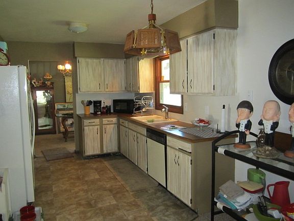 2nd image of 53808 County Road 1