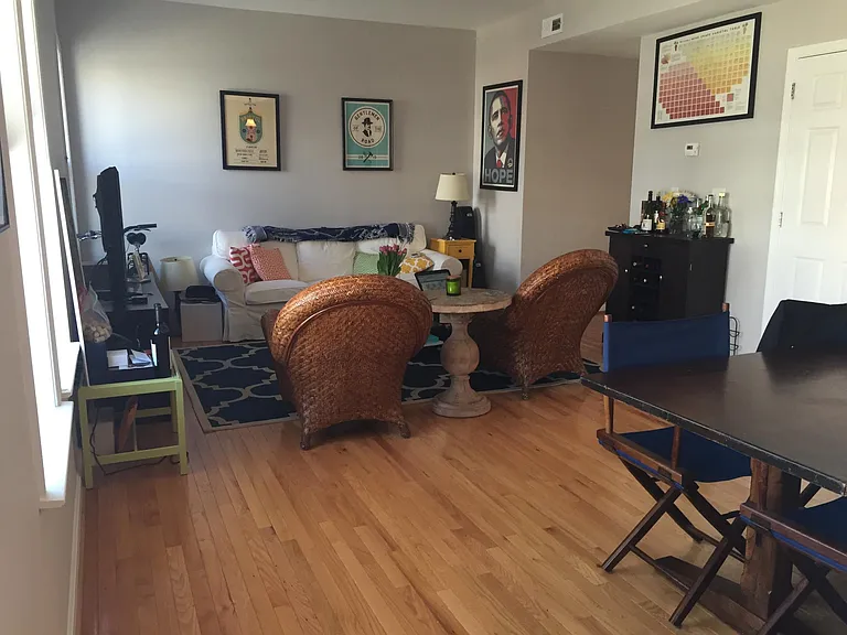 610 Irving St NW #201 — Photo 8