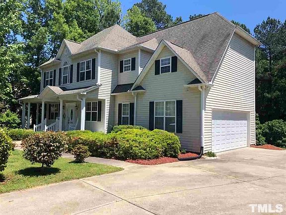 2nd image of 130 Hawks Nest Cir