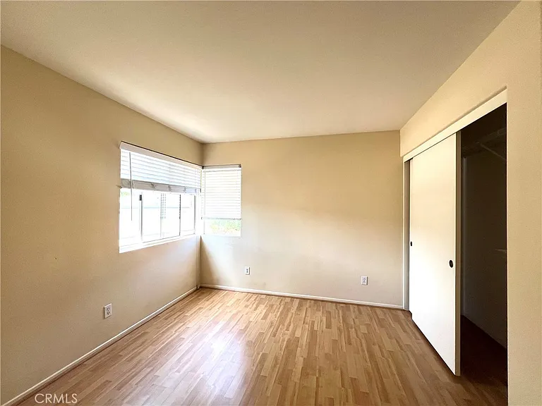 15201 Riviera Ln — Photo 19