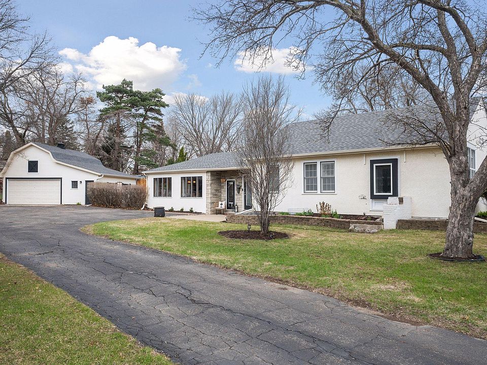 1st image of 445 Quantico Ln N