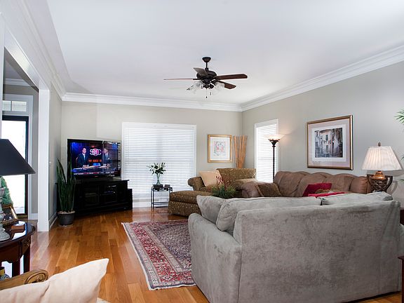 Huge Great Room off of Eat-In Kitchen