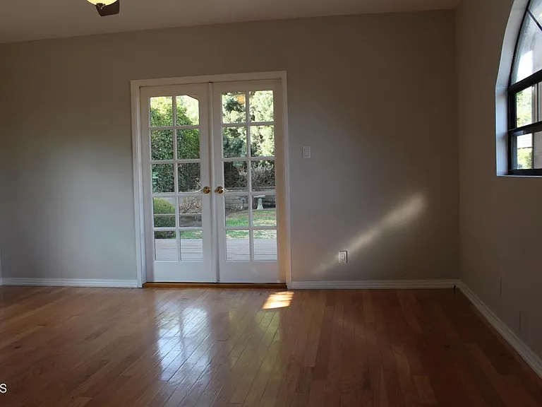 6279 Church St — Photo 15