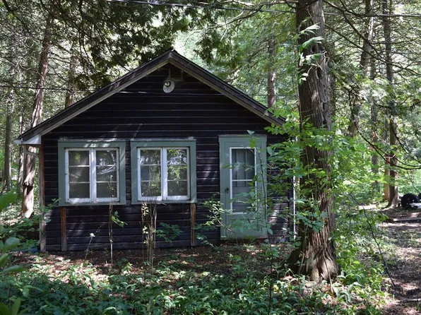 4181 Hammarstrom Rd, Sturgeon Bay, WI 54235