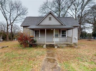 1224 Spring St, Drayton, SC 29333