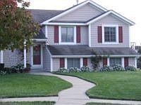 2nd image of 131 Oakridge Ct