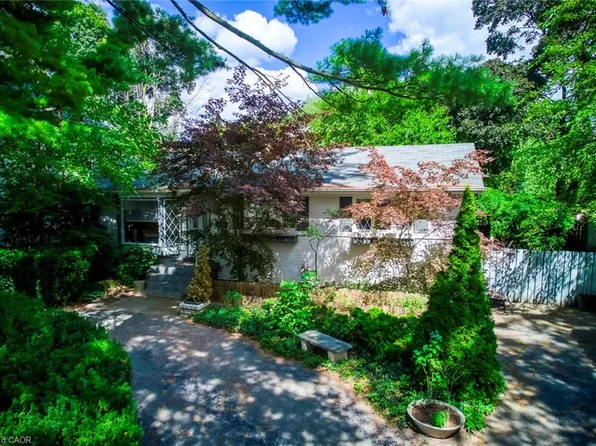 463 Drummond Rd, Oakville, ON L6J 4L7