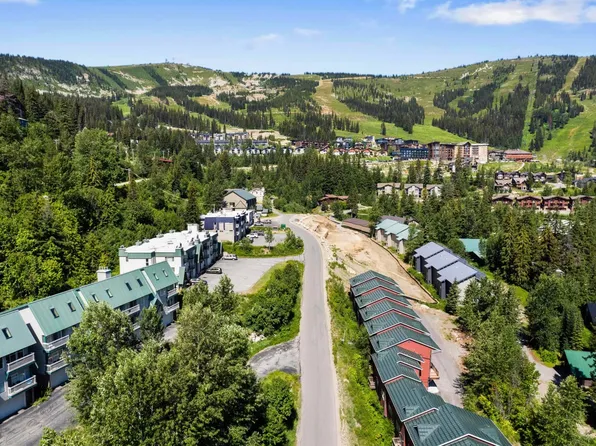 107 Cornice Ct #306, Sandpoint, ID 83864