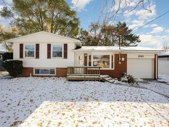 2161 Plainview Dr, Saginaw, MI 48603