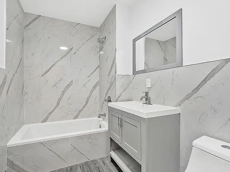 694 E 38th St #2 — Photo 13