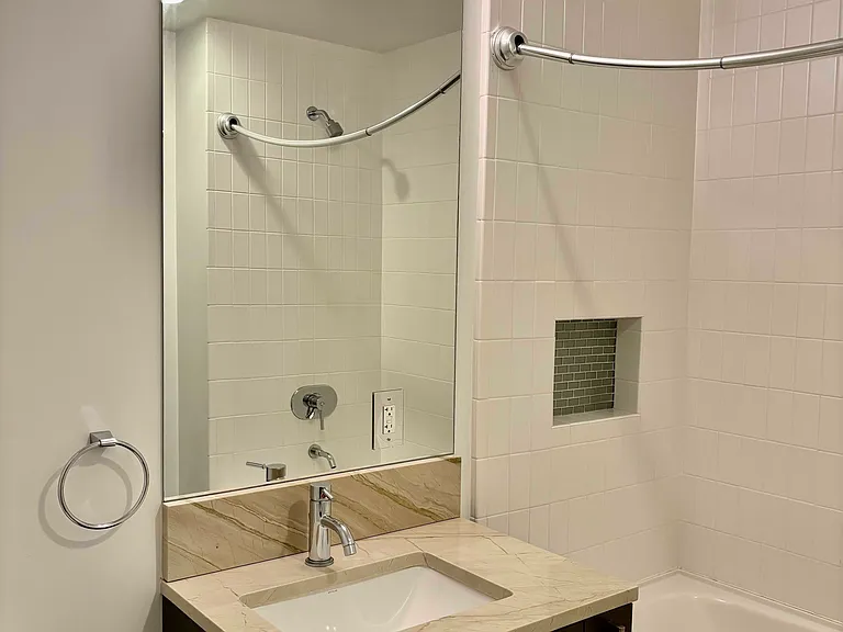 631 Folsom St #2C — Photo 16