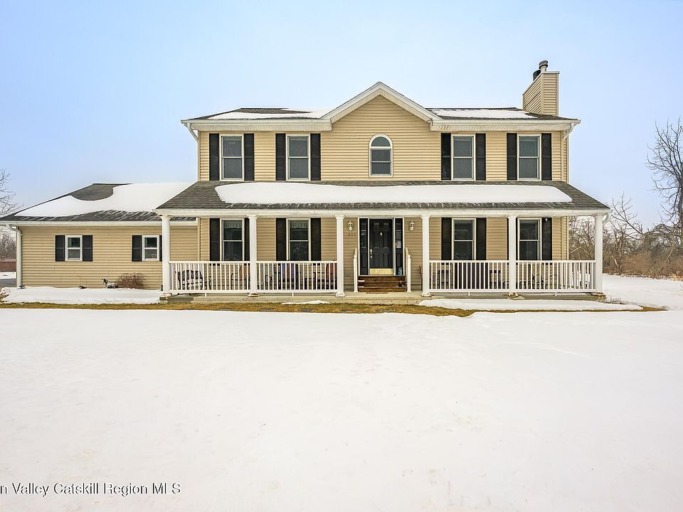 1st image of 311 Middle Road