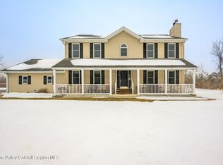 311 Middle Rd, Hudson, NY 12534