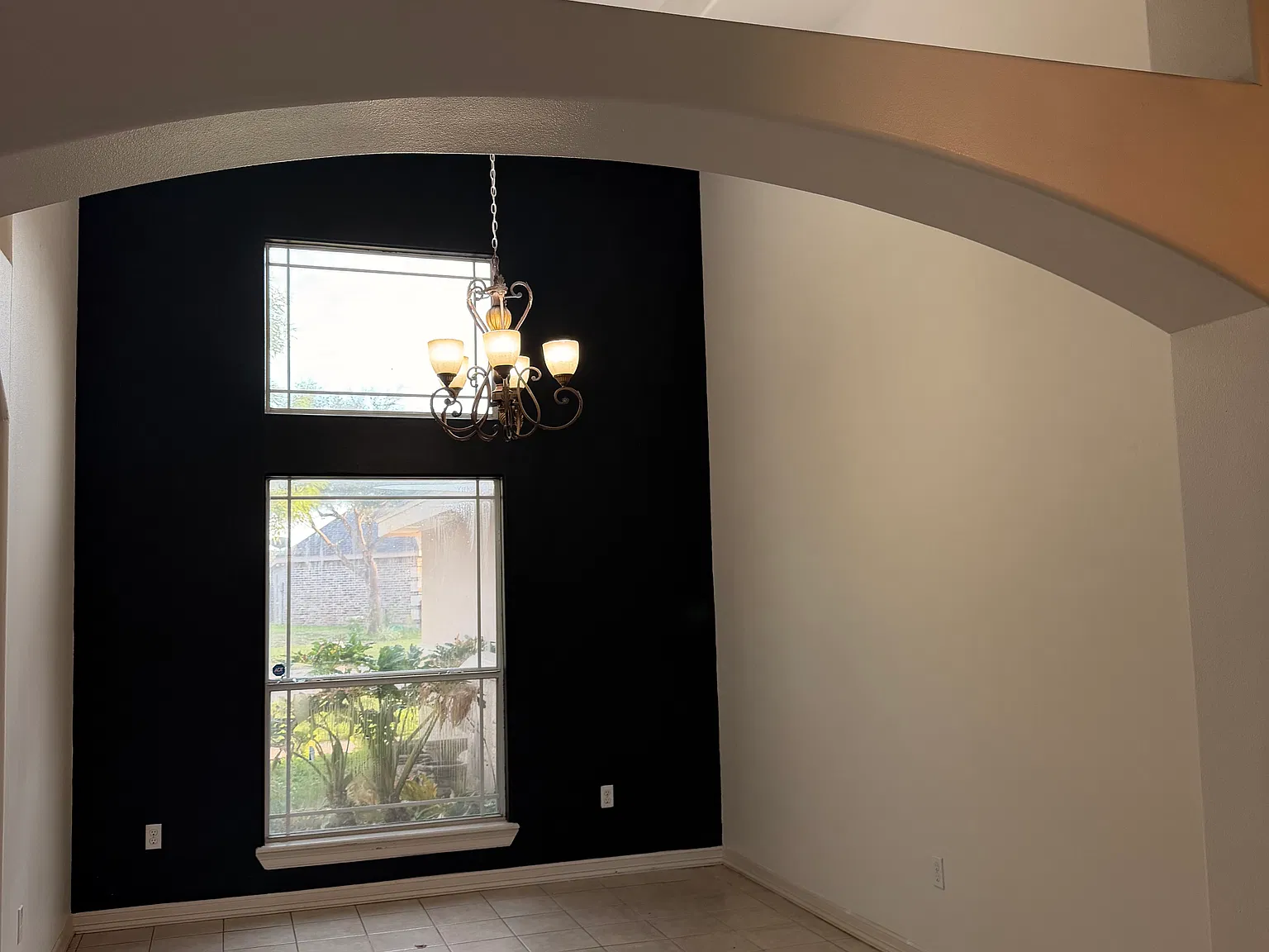 4 bed, 1871 sqft, $1,975 — Photo 4
