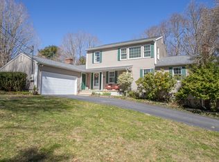 23 Half Penny Ln, Old Saybrook, CT 06475